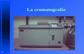 1 La cromatografia. 2 La Cromatografia è una tecnica di separazione n Essa trova impiego sia in che preparativo n Essa trova impiego sia in campo analitico.